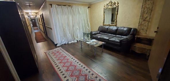 RECEPTION, LARGE PRIVATE OFFICE, LARGE ROOM. FREE MONTH.